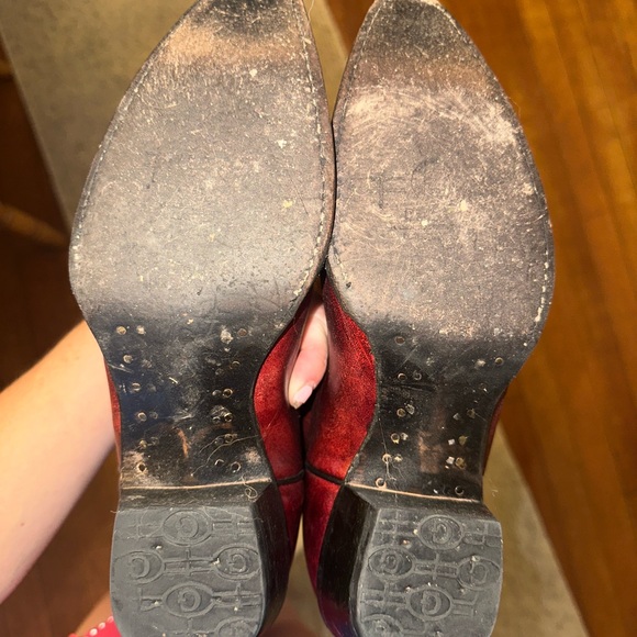 Circle G Cowboy Boots - Picture 8 of 9